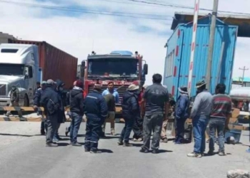 Transporte cierra Tambo Quemado y da plazo de 24 horas al Gobierno para permitir exportaciones