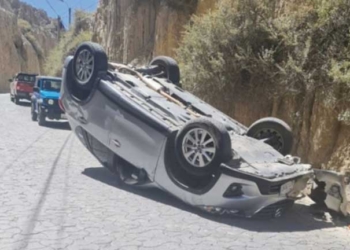 Así quedó su auto del ministro Lima