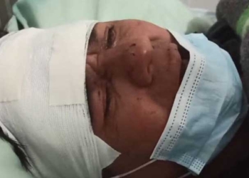 El periodista Mario Alberto Rocabado aparece en un hospital tras ser rescatado de una turba que lo agredió en la madrugada del miércoles 2 de noviembre de 2022