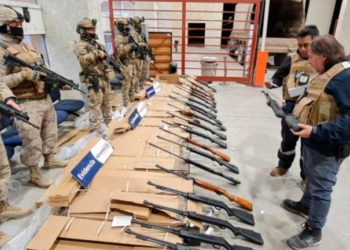 Aduana de Chile decomisa 136 rifles en la frontera con Bolivia, hay un boliviano detenido