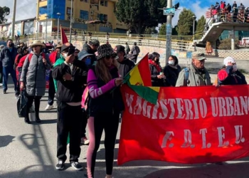 Hoy los maestros prevén paralizar las nueve ciudades del país y bloquear carreteras