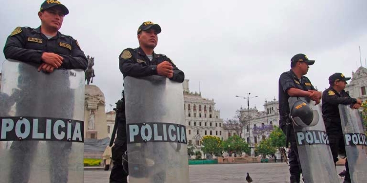 Agentes de Policía de Perú - Europa Press/Contacto/Carlos Garcia Granthon