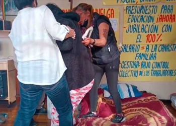Evacúan a la profesora Yoroslaba Alanes