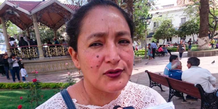 La Presidenta de la Junta de Padres de Familia de Tarija, Florencia Irahola González