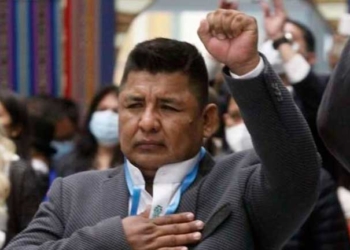 Exministro de Medio Ambiente y Aguas, Juan Santos Cruz.