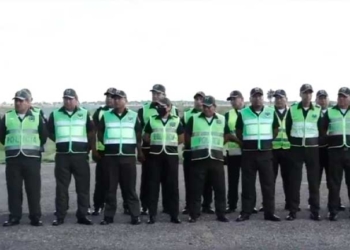 Comando presenta a nuevos policías que estarán a cargo de la seguridad del aeropuerto de Viru Viru