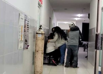 Fallece niña de seis años que fue apuñalada por otro de once en su colegio