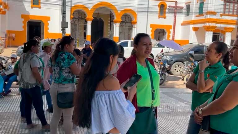 Mujeres exigen disculpas públicas por maltrato a las benianas durante entrada folklórica