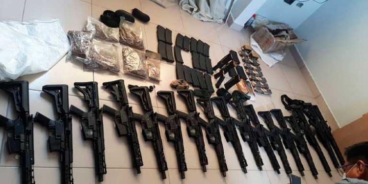 Fusiles encontrados en la operación “Marset”. | Ministerio de Gobierno