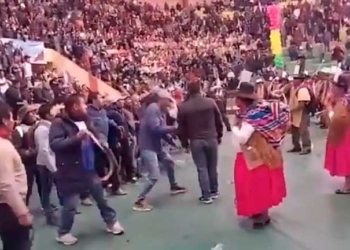 Enfrentamientos y desacuerdos marcan el segundo día del congreso de la Csutcb en Bolivia