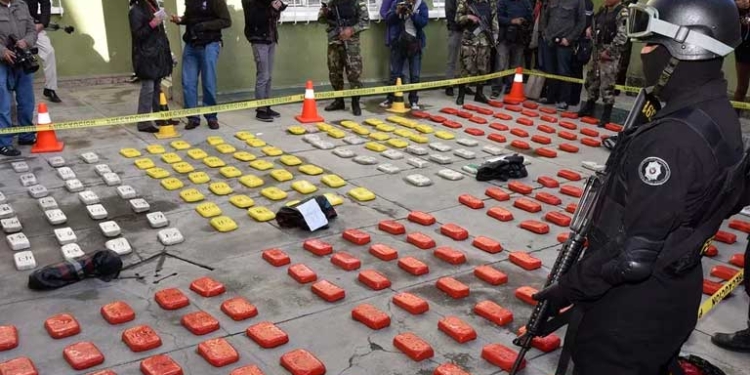 Imagen de archivo de un operativo contra el narcotráfico donde se lograron incautar unos 400 kilos de cocaína en Bolivia (AFP)