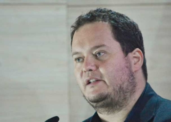 El presidente de Yacimientos Petrolíferos Fiscales Bolivianos (YPFB), Armin Dorgathen