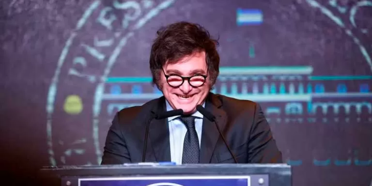 Javier Milei, esta noche, luego de ganar las elecciones (Foto: Reuters)