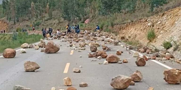 Denuncias de coacción y desbloqueos: Tensión persiste en Cochabamba por medidas de presión