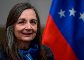 Jennie Lincoln, jefa de la misión de observación electoral del Centro Carter, se reúne con autoridades del CNE venezolano en Caracas