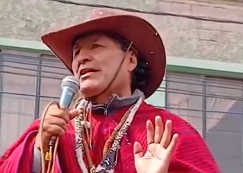 Evo Morales pide continuar la marcha hacia La Paz sin su presencia