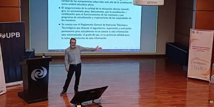 Ernesto Yáñez, autor del estudio