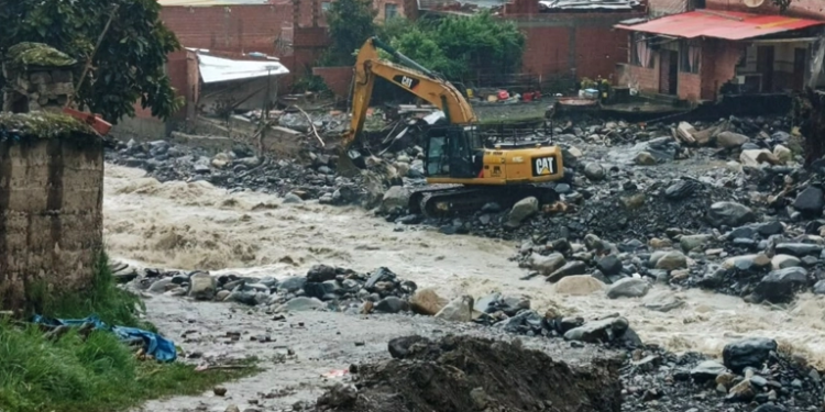 Desborde de dos ríos deja a municipio de Quime en emergencia