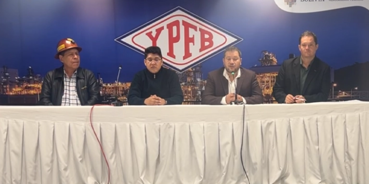 Conferencia de prensa del Ministerio de Hidrocarburos