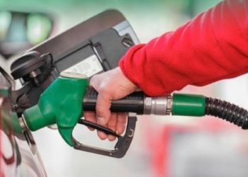 Gobierno autoriza a YPFB compra de dólares y uso de activos virtuales