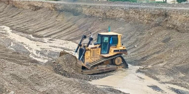 YPFB entregó diésel mezclado con agua