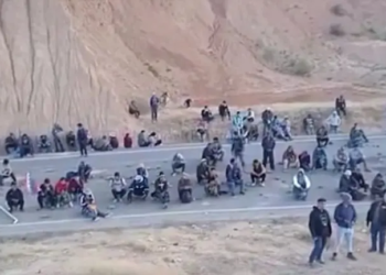 Muere adulto mayor tras caminar horas por bloqueos en Cochabamba