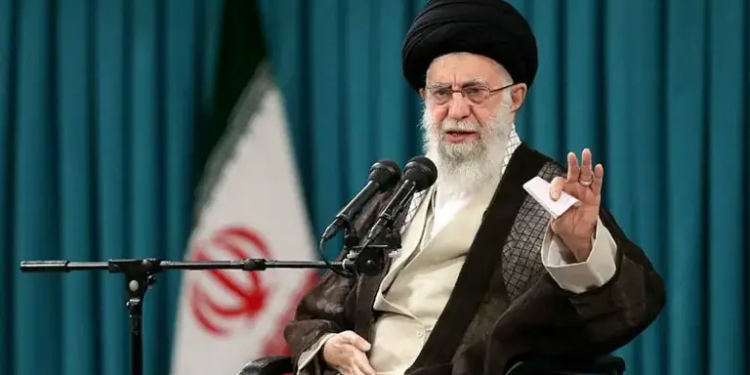 "Los iraníes no se rinden", afirmó en un mensaje televisivo el ayatolá Alí Jamenei. | Reuters
