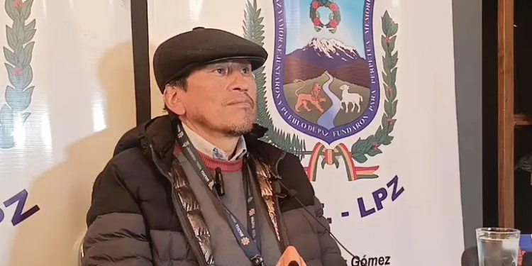 El director departamental de Educación de La Paz, Basilio Pérez.