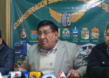 El Secretario Ejecutivo de la Confederación de Choferes de Bolivia, Lucio Gómez