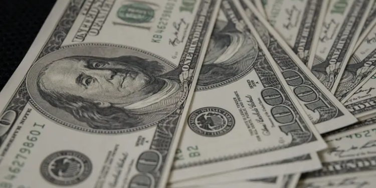 Dólar Americano
