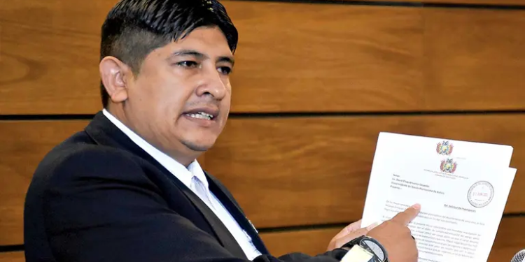 El diputado Rolando Cuéllar