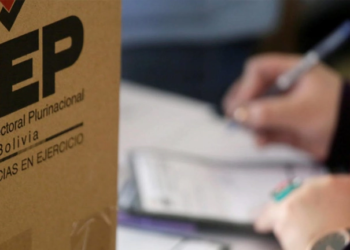 LIBRE intentó inscribir muertos y menores para lograr su personería