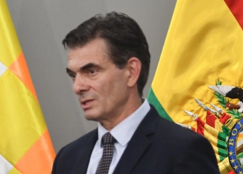 Rodrigo Paz golpea al pasado: “En 12 días hicimos lo que no hicieron en 7.300”