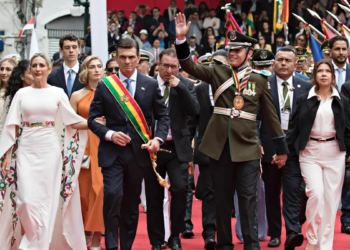 Rodrigo Paz / Edmand Lara