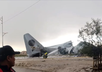 Tras el accidente aéreo que llevaba una carga de billetes, el Banco Central de Bolivia (BCB) anunció que ha decidido dejar sin validez legal los billetes de los cortes de Bs10, Bs20 y Bs50 de la Serie B.