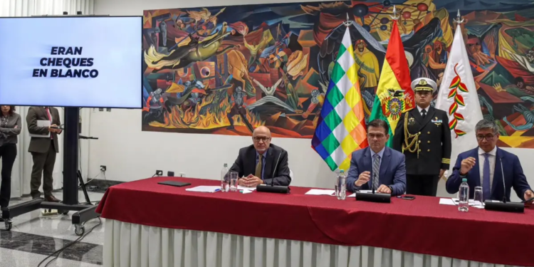 Gobierno en conferencia de prensa