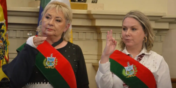 En polémica elección la esposa de Jhonny Plata y potosina, Waldy Caballero fue elegida como Presidenta del Concejo Municipal de La Paz (Izquierda)