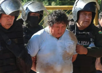La toma ilegal fue controlada por la Policía Boliviana que usó un contingente para recuperar la institución. Foto: EFE