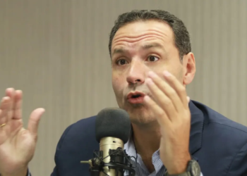 El vicepresidente del Comité Pro Santa Cruz, Agustín Zambrana | Foto: El Deber